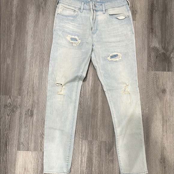 Men's Light Blue Distressed Jeans - Picture 1 of 4